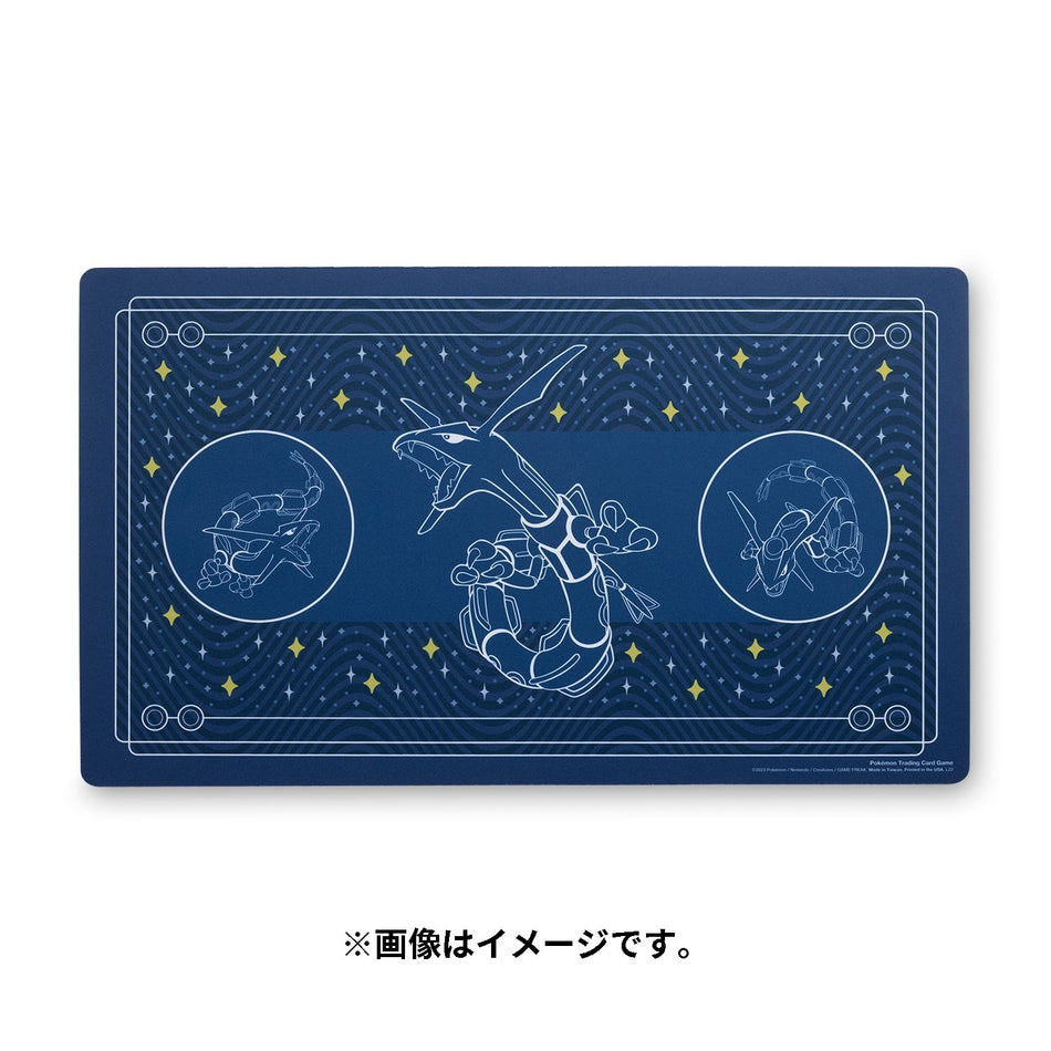 Pokémon ! Playmat  Rayquaza parmi les étoiles